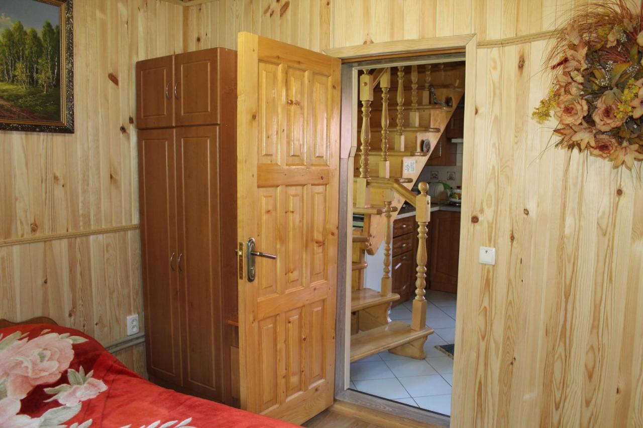 Котедж "Карпатський Краєвид" Yaremche Exterior foto