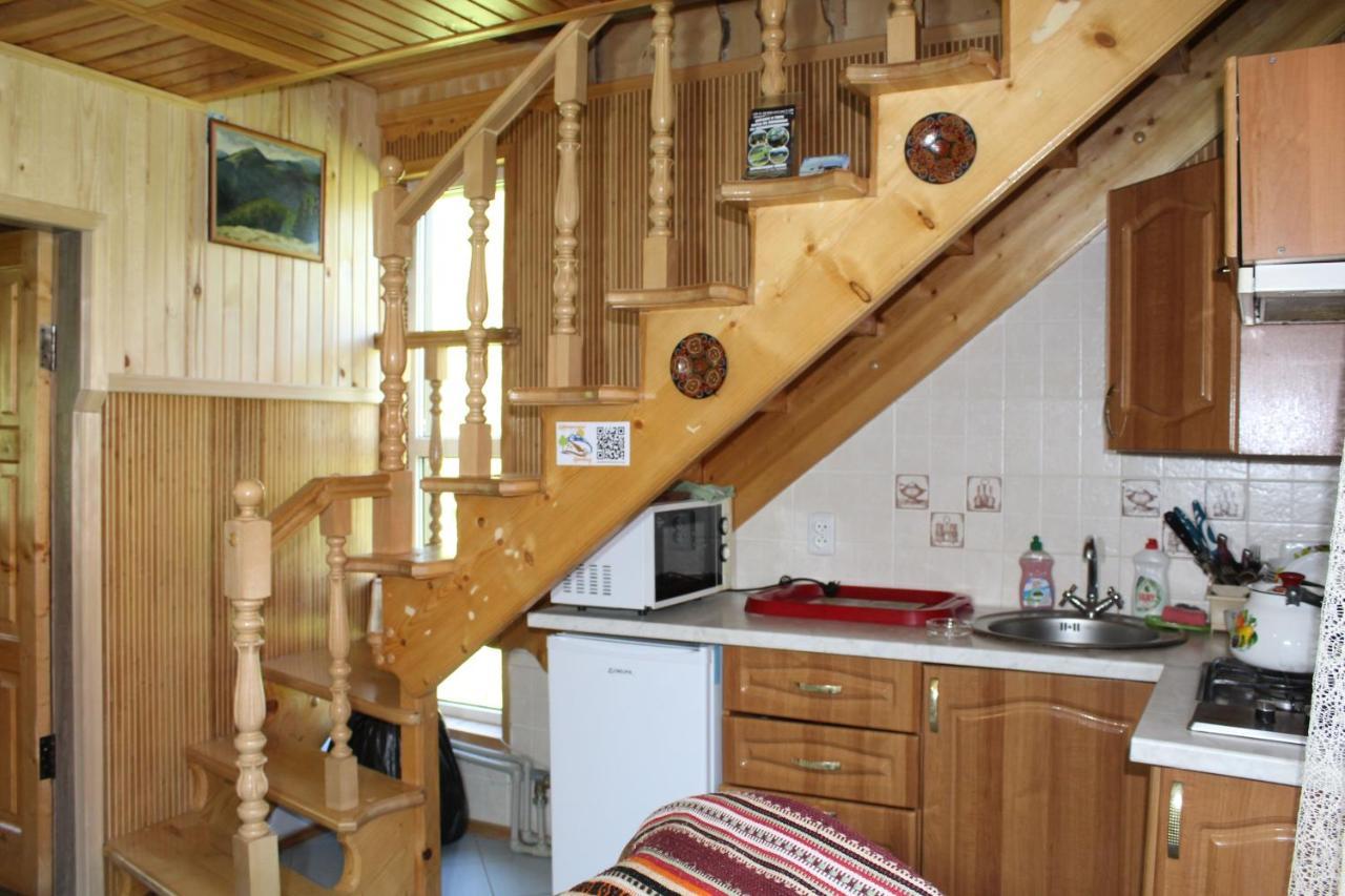 Котедж "Карпатський Краєвид" Yaremche Exterior foto
